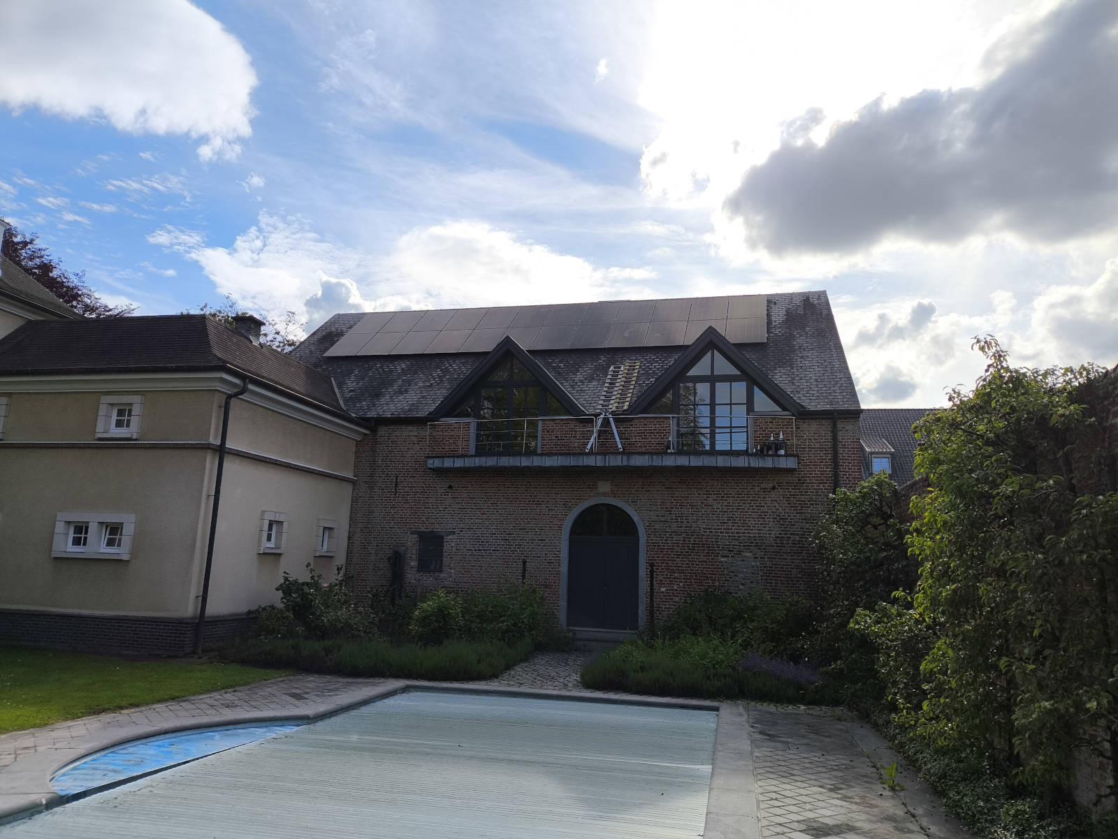 48 panneaux Est-Ouest